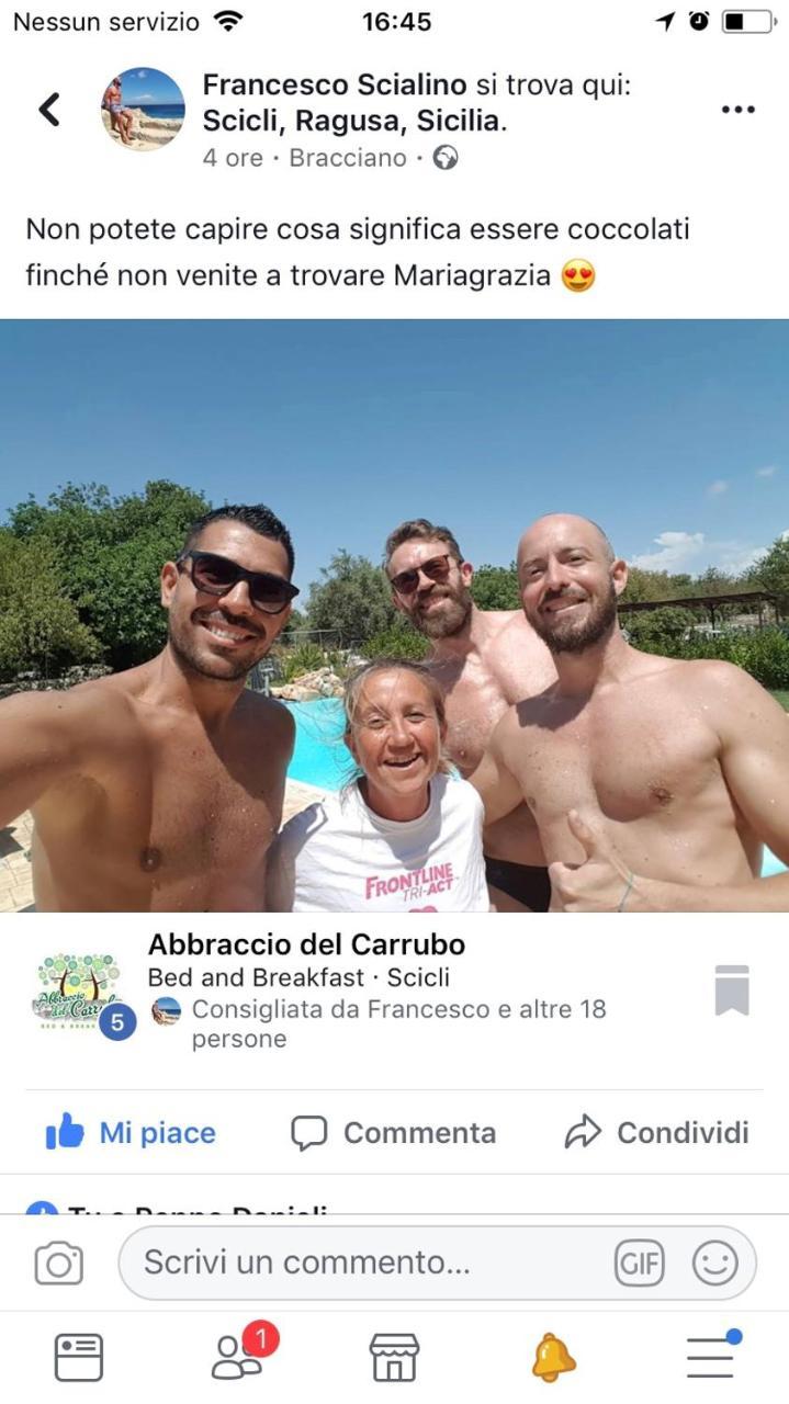 希克利Abbraccio Del Carrubo住宿加早餐旅馆 外观 照片